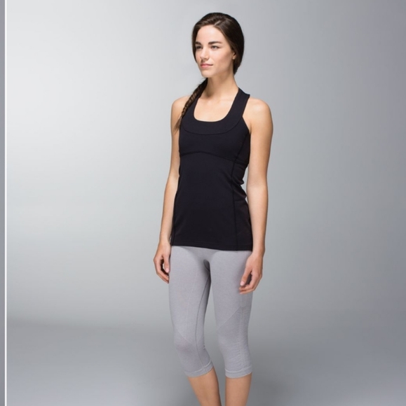 Lululemon EUC Scoop Neck Tank
Black Grey - Picture 3 of 8